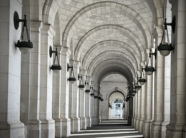 Fieldwork - Photo Basics at Union Station