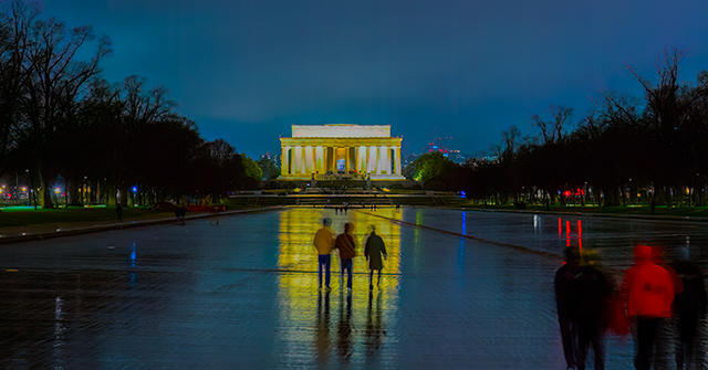 Night Photography on the National Mall-Eric Quintos