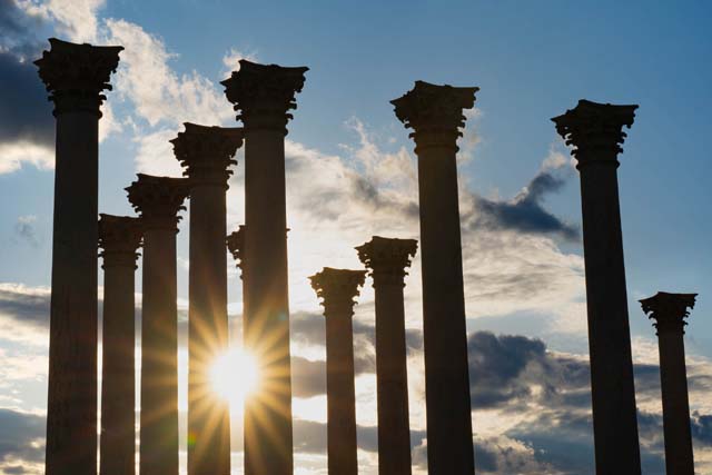 Sunset And Moonrise Over The Capitol Columns At The National Arb-Sonia Trocchio